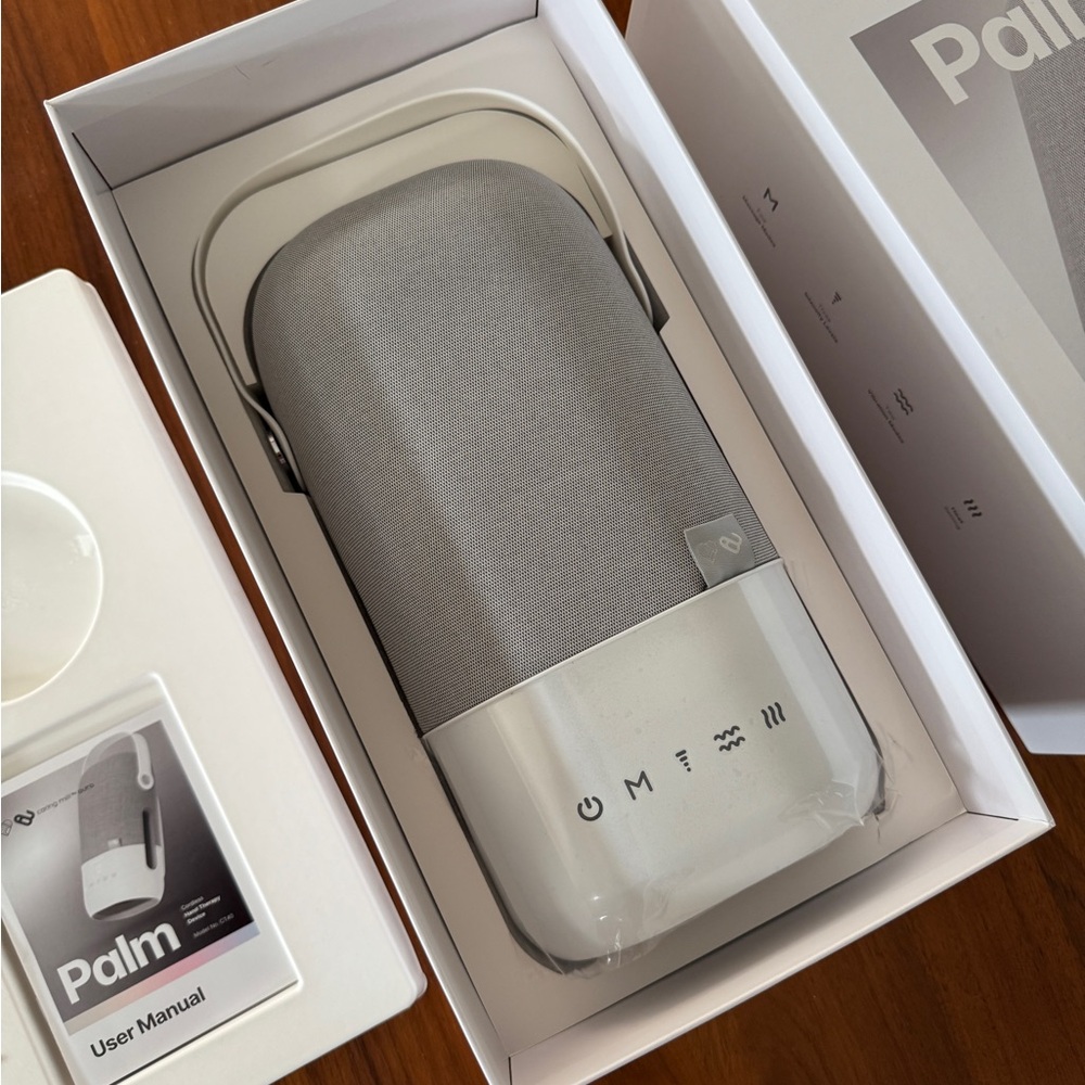 PALM Hand Therapy Device, caring mill by aura, like new